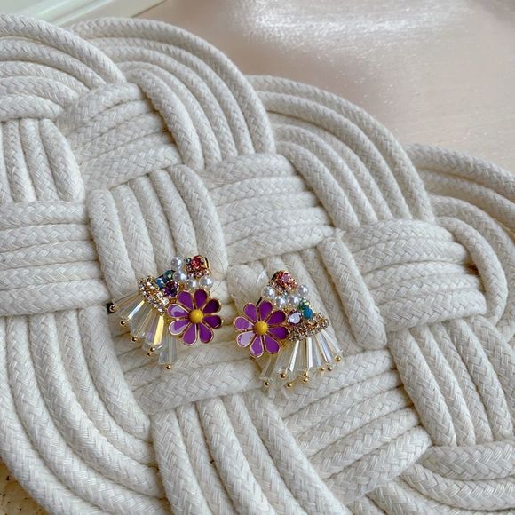 Handmade Flower Beaded Earrings Studs - Picture 2 of 4